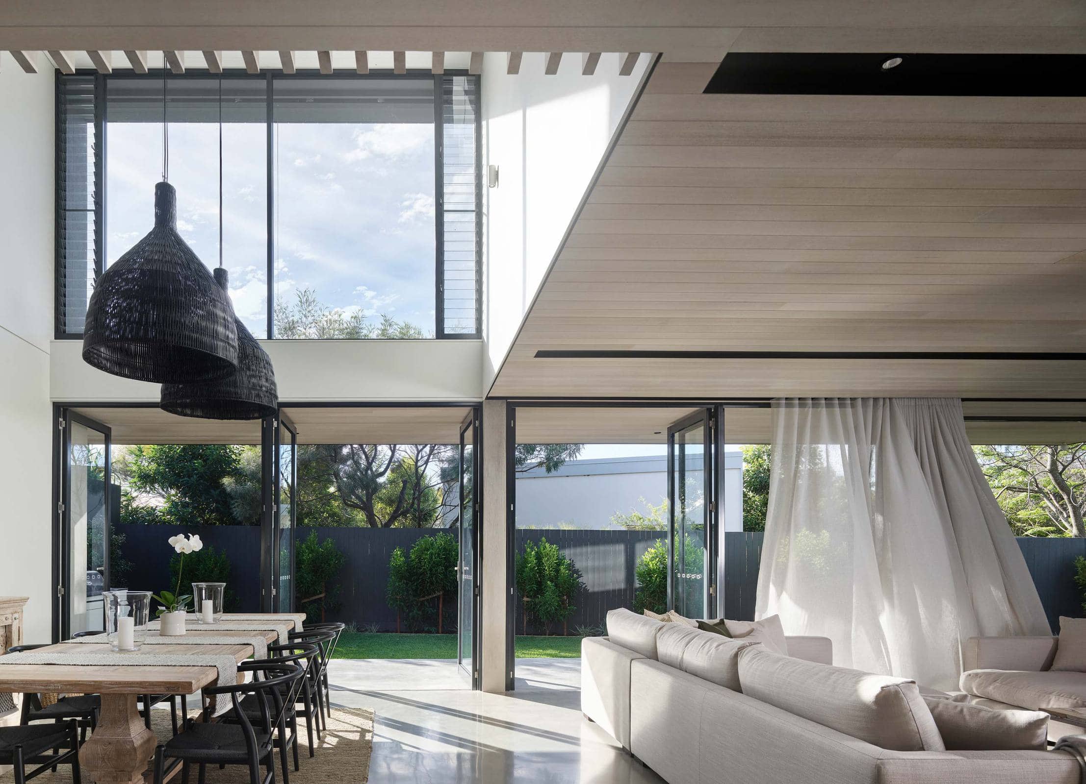 Gold Coast Interior Design - Gold Coast Custom Window Furnishings